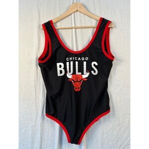 NBA Ultra Game Chicago Bulls 2XL Bodysuit Womens Black Red Graphic Logo NWT#2219